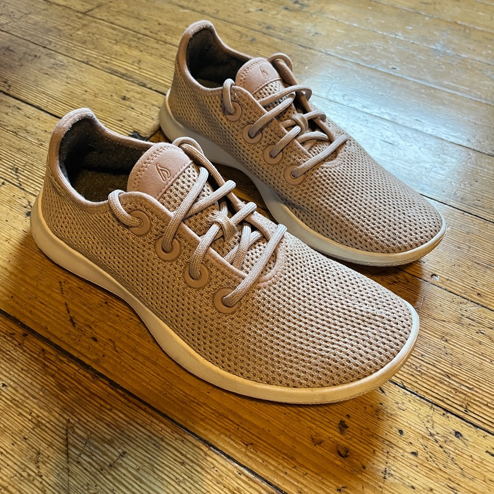 Allbirds Women's Tree Runners - Size 10- Arid/ Umber/ Blizzard Color